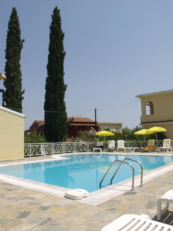 Dimitra Apartments G room 3
